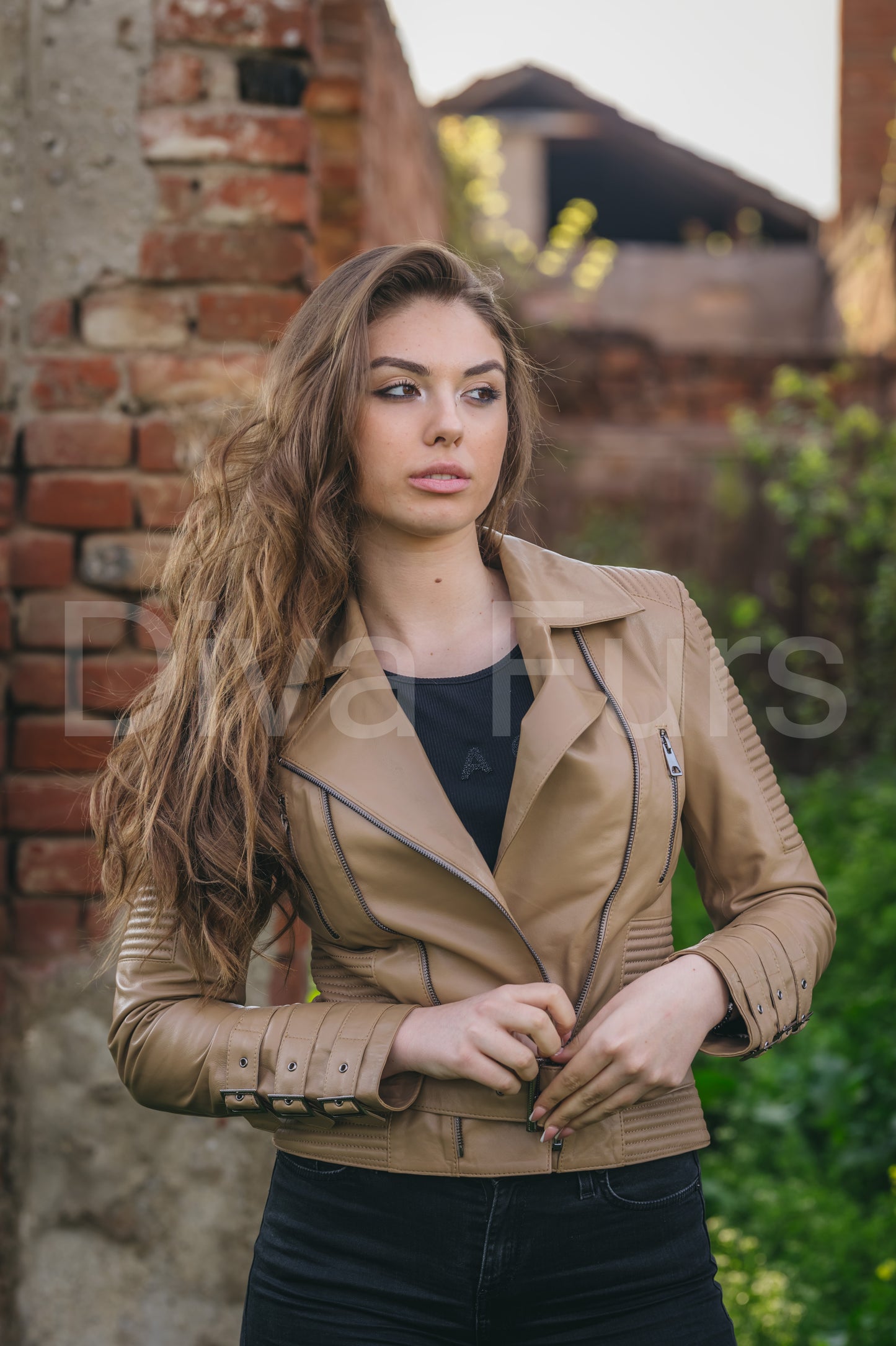 Kožna jakna ženska-krem