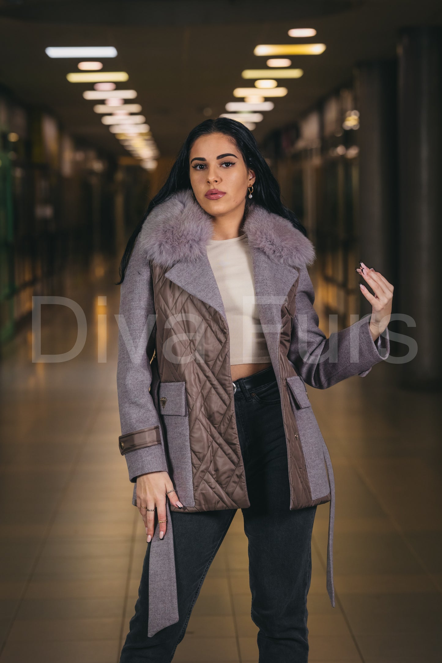 Kaput kraci sa prirodnim krznom polarne lisice