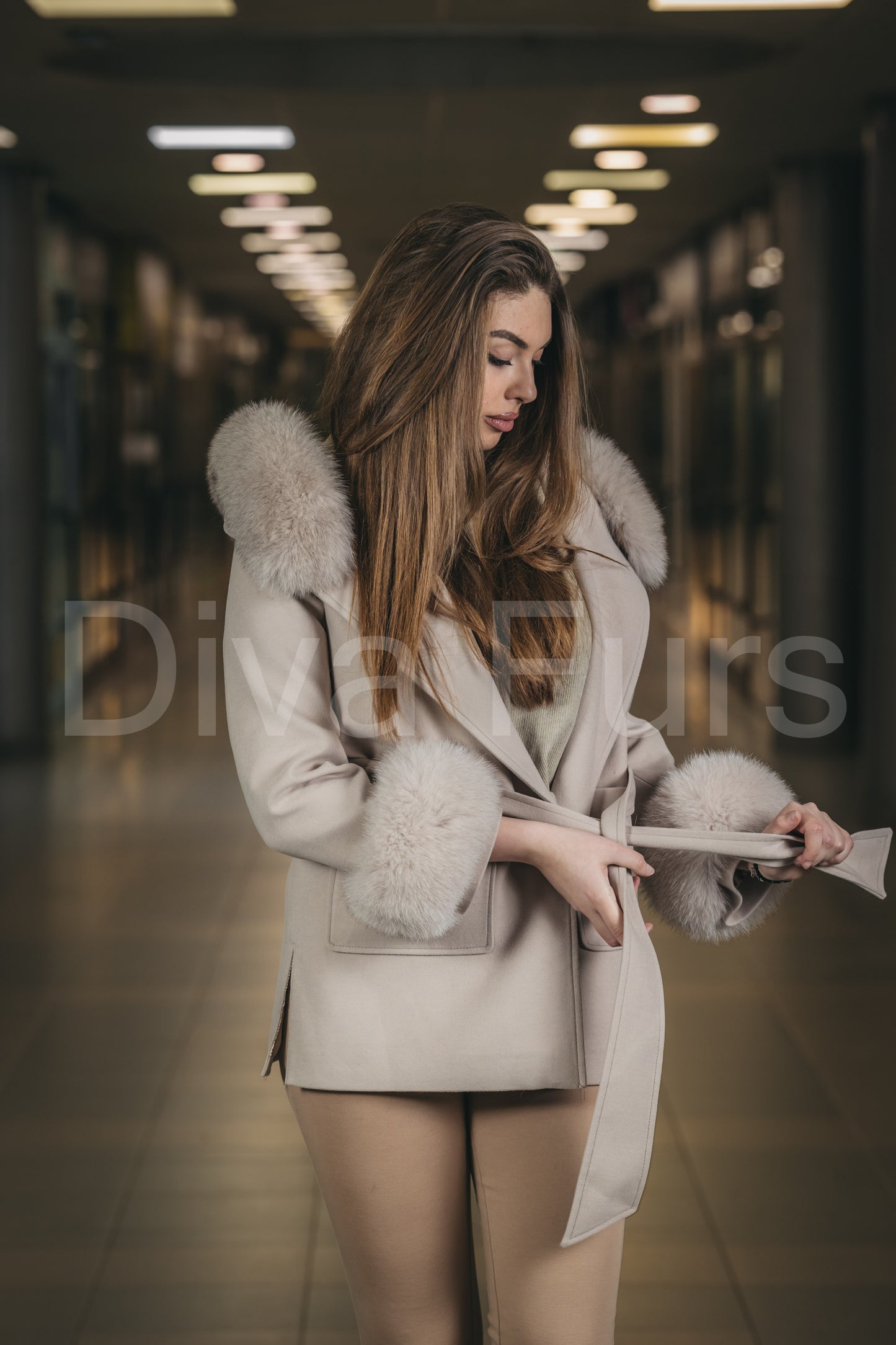 Kaput kraci sa prirodnim krznom