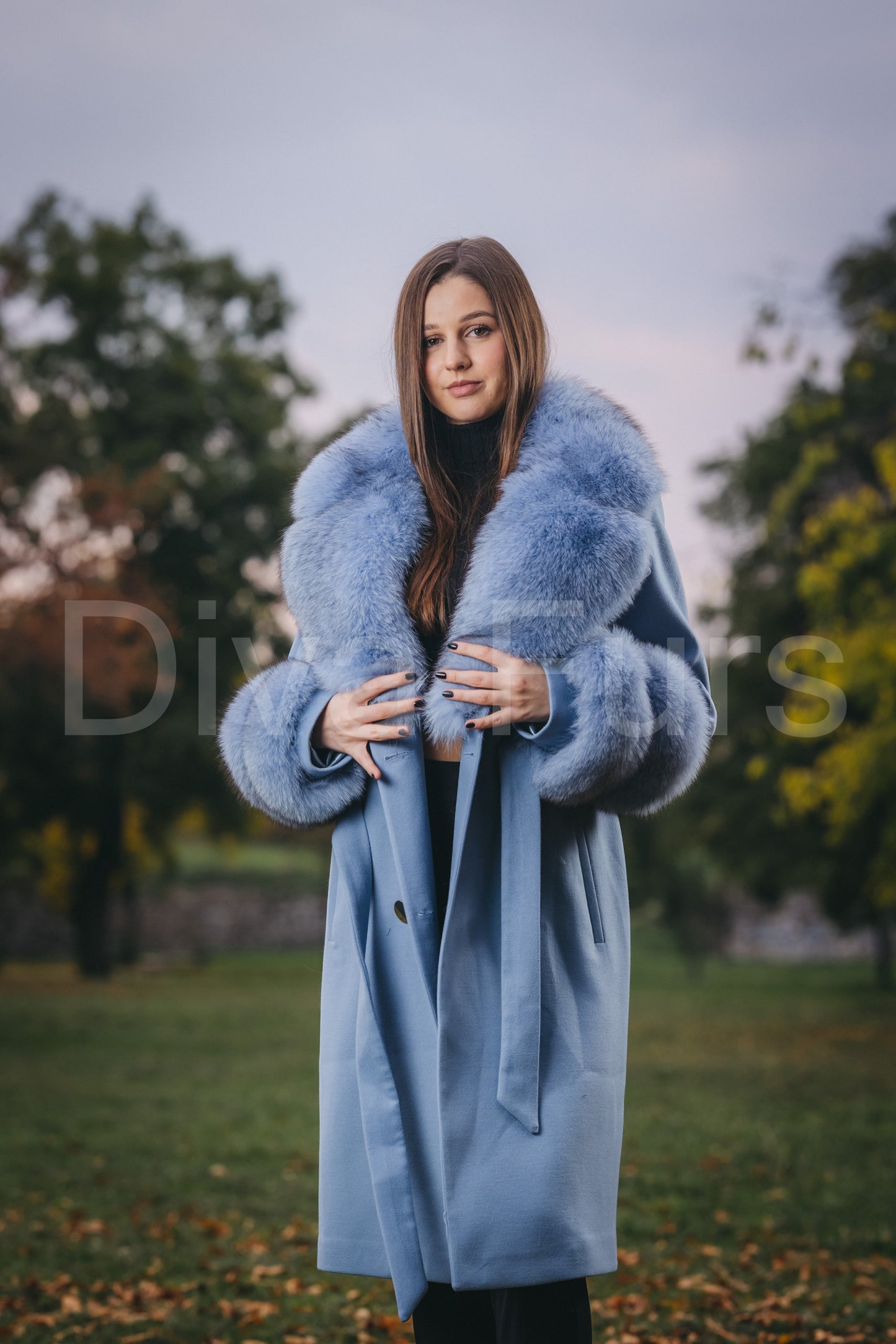 Kuput sa prirodnim krznom-plavi