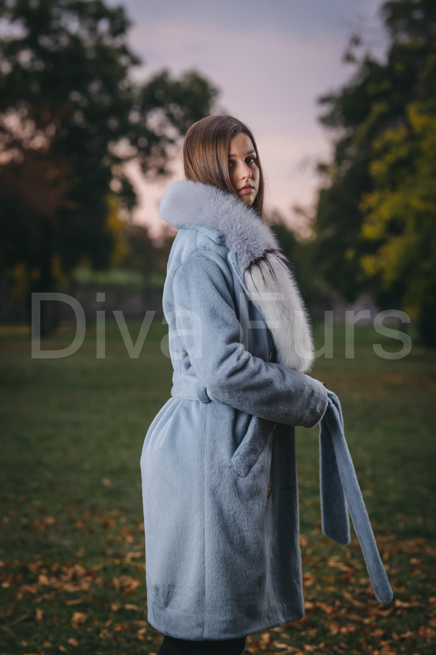 Kaput sa dvobojnim krznom - plavi