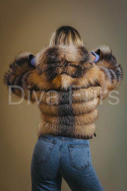 Braon šarena bunda sa kapuljačom