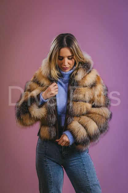 Braon šarena bunda sa kapuljačom